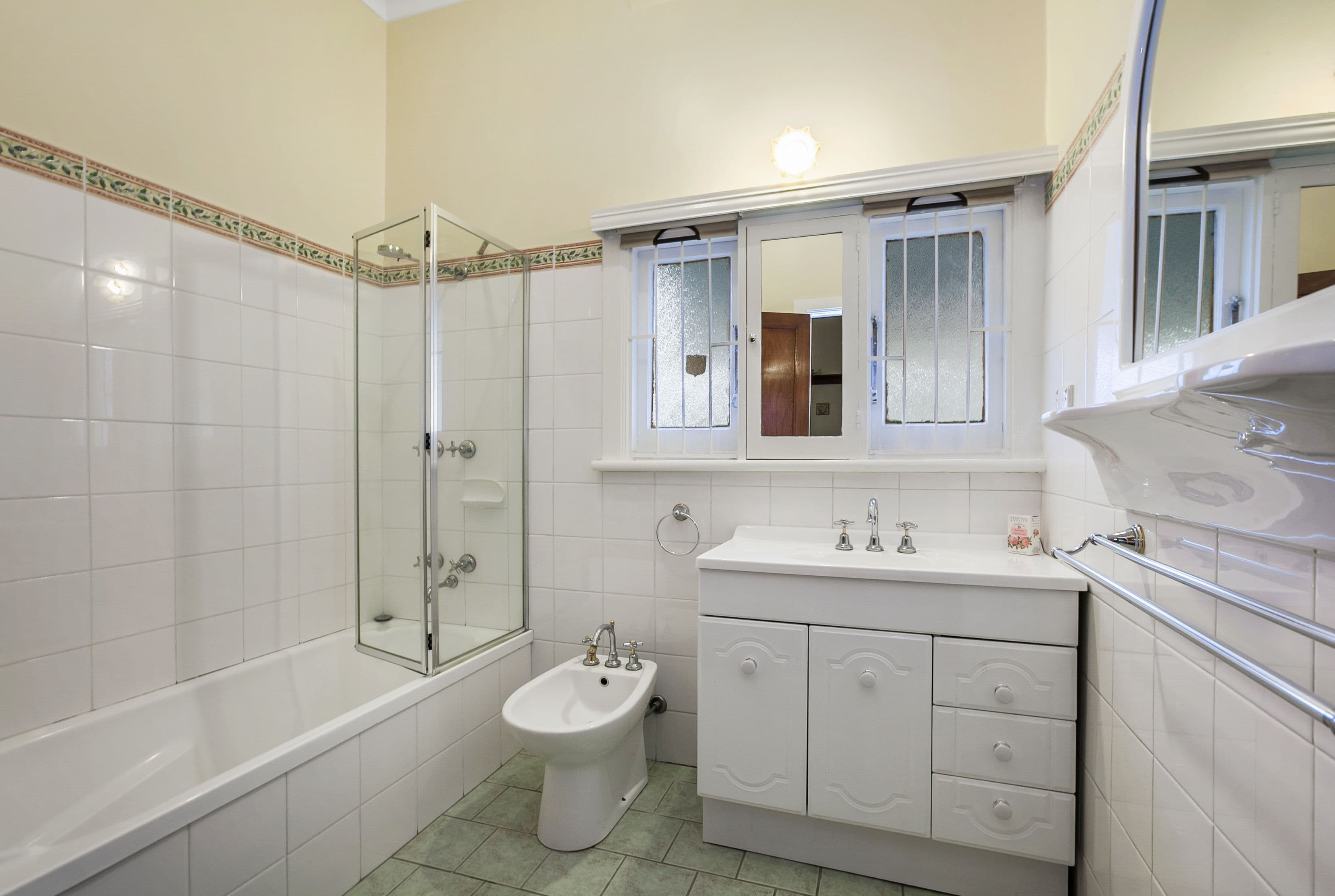 12 Cambrian Avenue, Preston VIC 3072, Preston - Thumbnail 8
