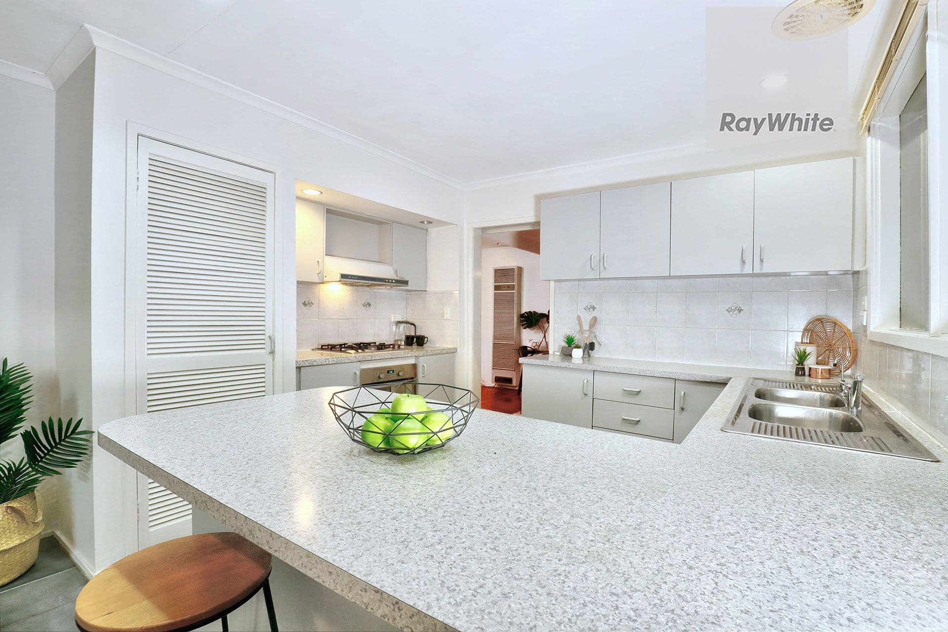 44 Koonalda Road, Gladstone Park VIC 3043, Gladstone Park - Thumbnail 8