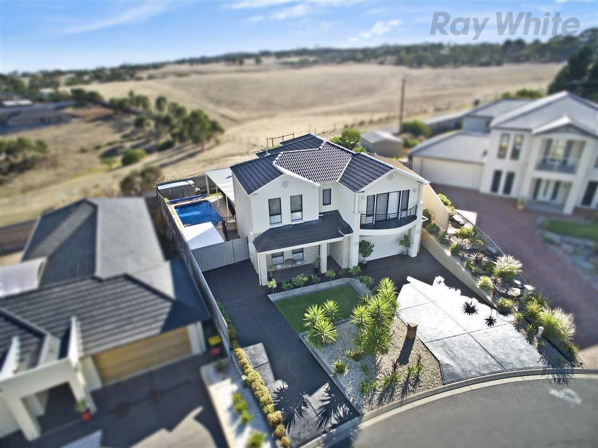 33 Birmingham Drive, Craigmore SA 5114, Craigmore - Thumbnail 2
