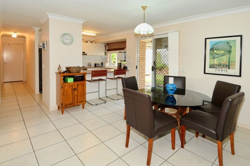 4 Hinchinbrook Court, LITTLE MOUNTAIN QLD 4551, Little Mountain - Thumbnail 2