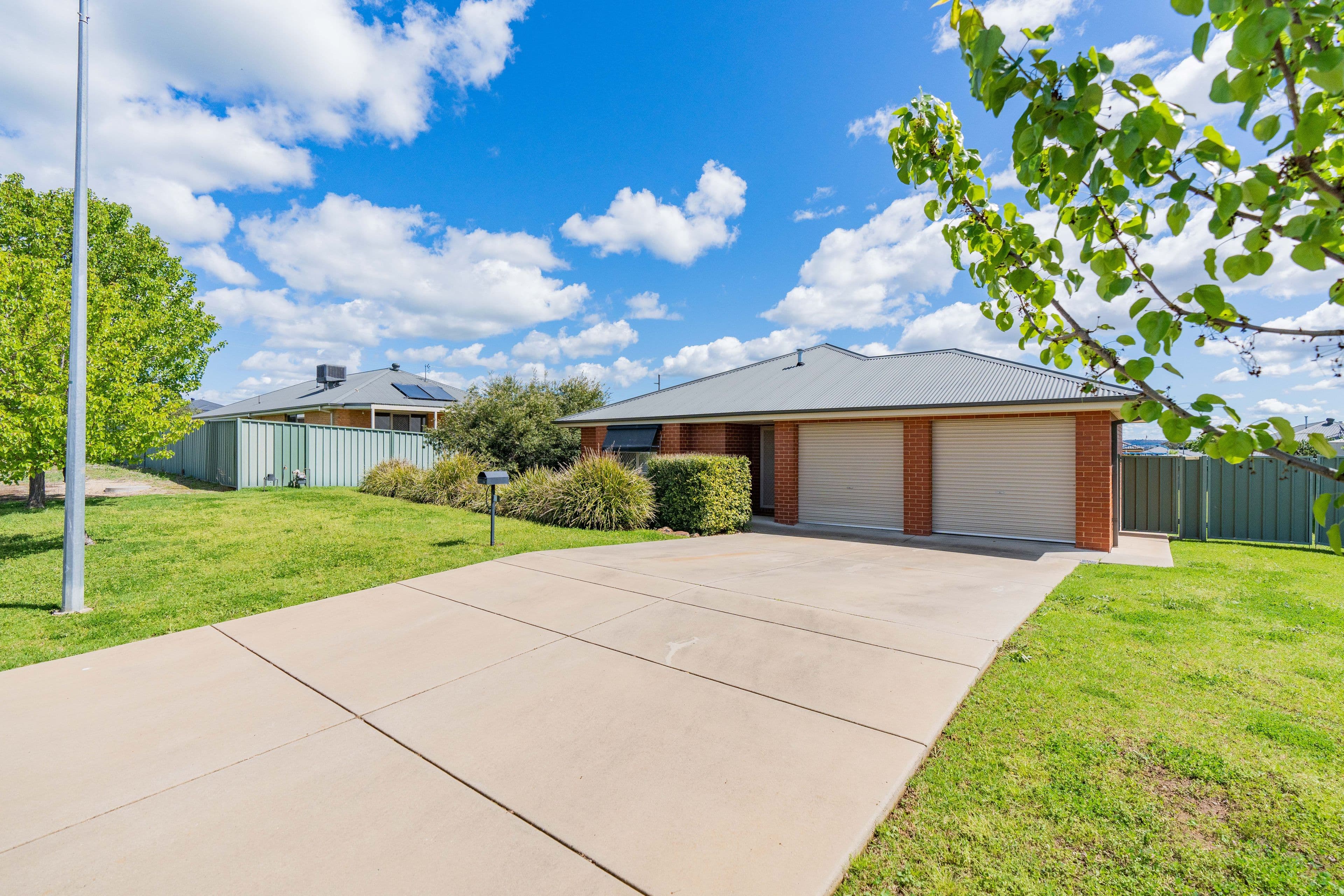 32 Quandong Place, FOREST HILL NSW 2651, Forest Hill - Thumbnail 5