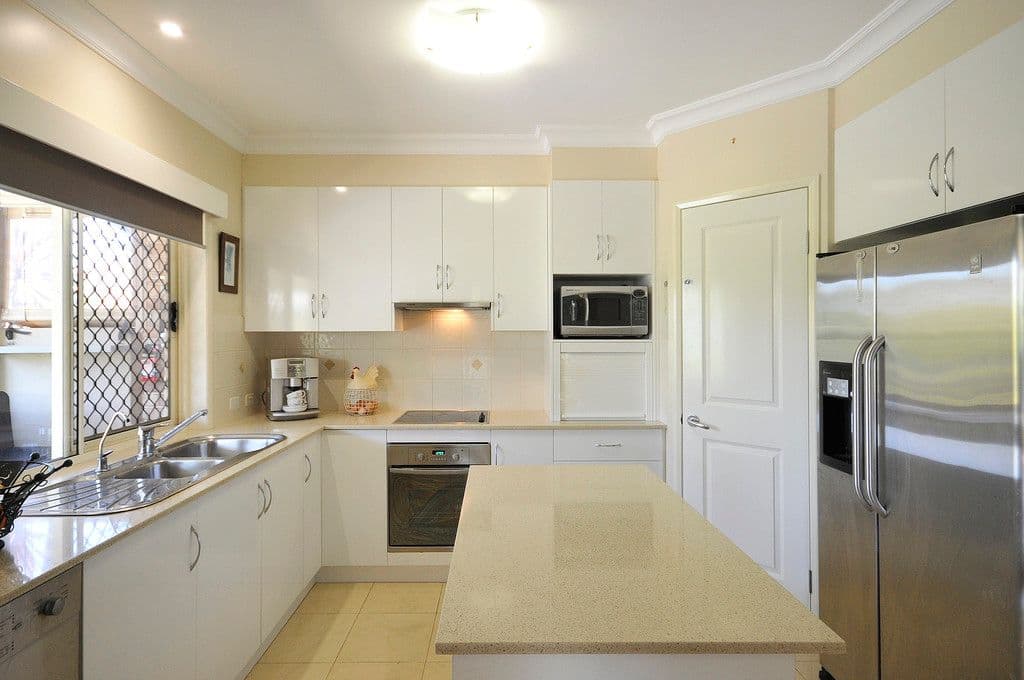 6 Page Court, Kearneys Spring QLD 4350, Kearneys Spring - Thumbnail 4