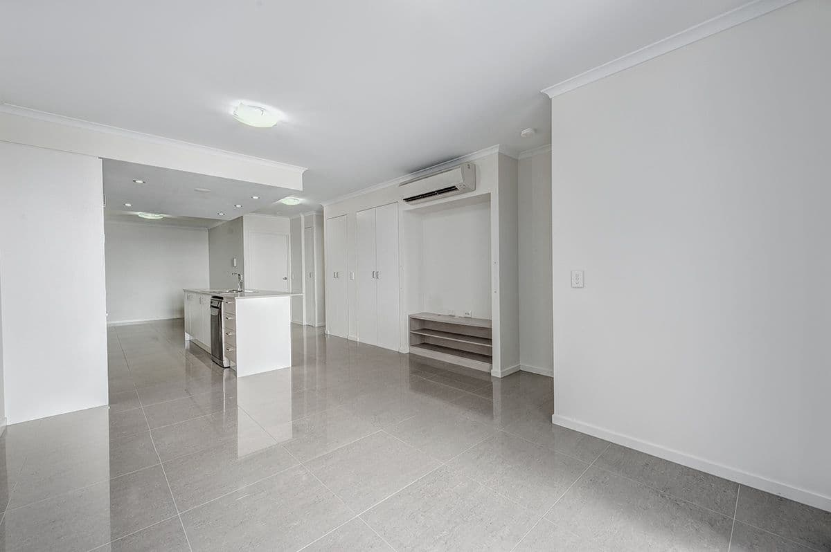 36 Kitchener Street, Coorparoo QLD 4151, Coorparoo - Thumbnail 3