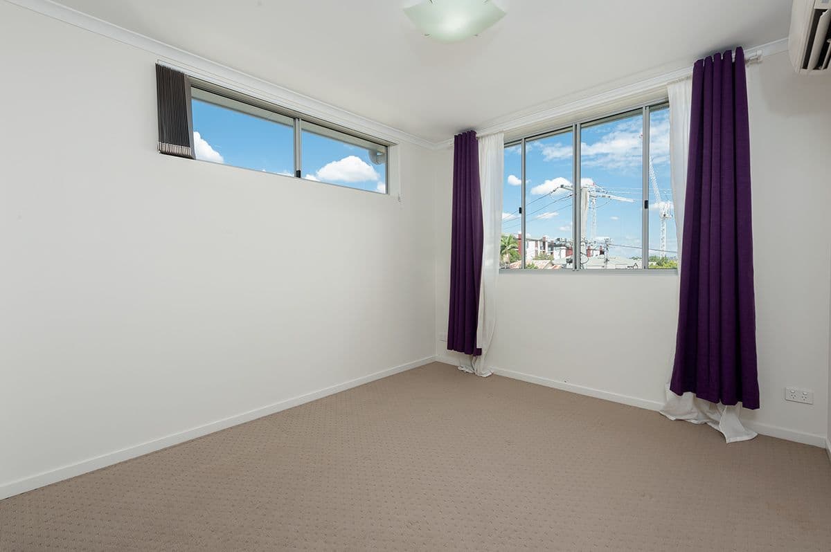 36 Kitchener Street, Coorparoo QLD 4151, Coorparoo - Thumbnail 6