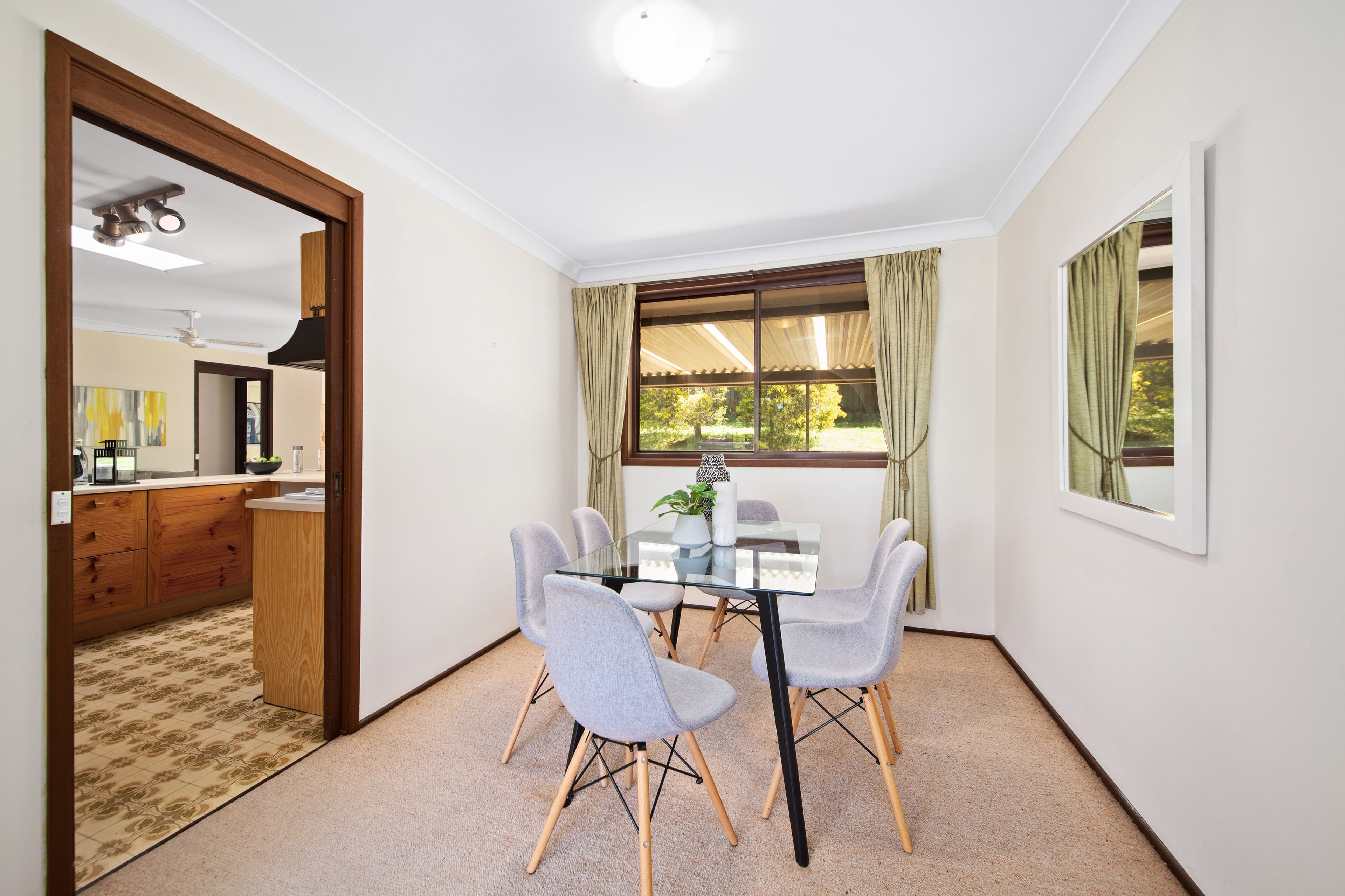 24 Sylvan Ridge Drive, Illawong - Thumbnail 3