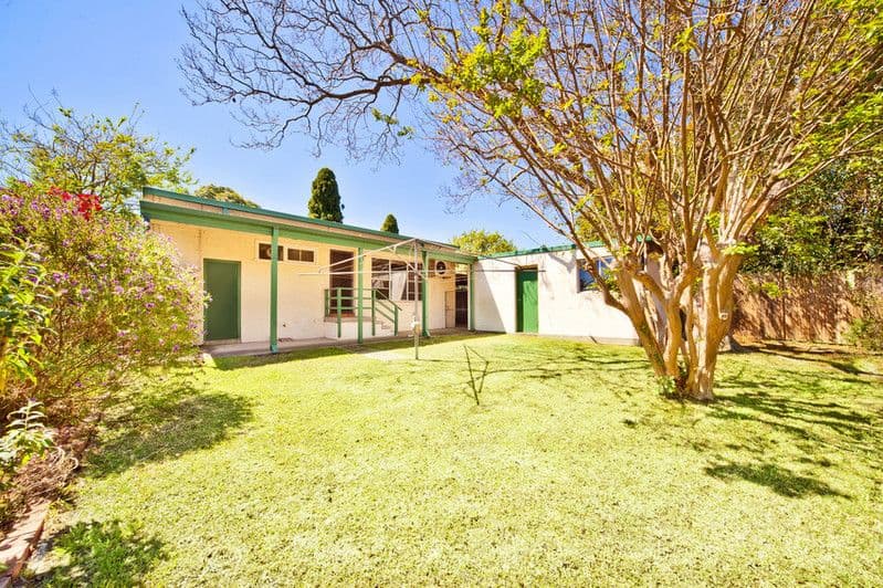 52 Hallam Avenue, LANE COVE NSW 2066, Lane Cove West - Thumbnail 4