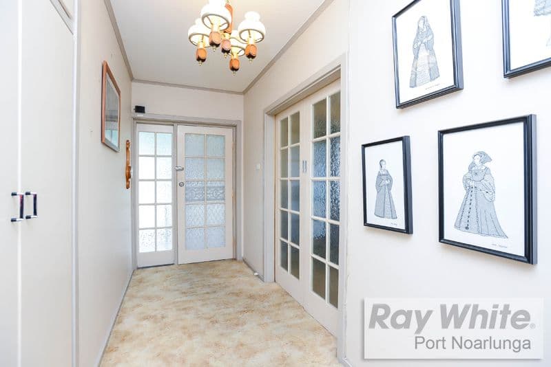 68 Gulfview Road, CHRISTIES BEACH SA 5165, Christies Beach - Thumbnail 4