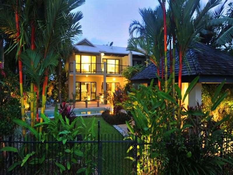 17 St Crispins Avenue, PORT DOUGLAS QLD 4877, Port Douglas - Thumbnail 2