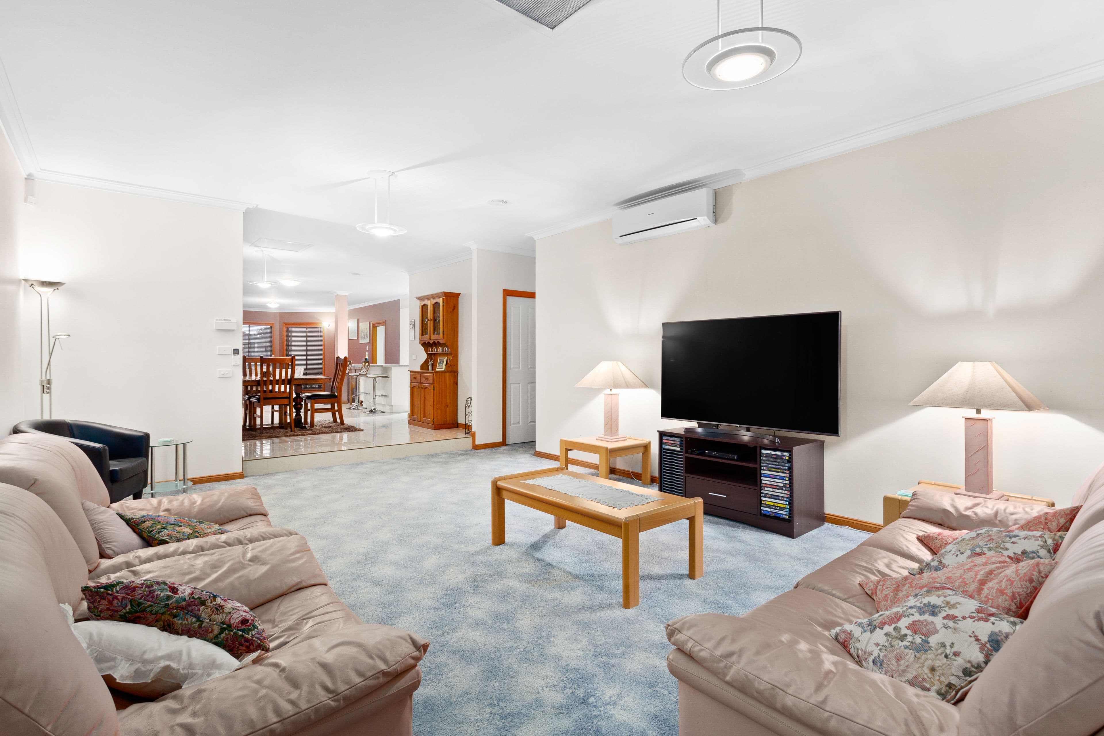 30 Thomas Place, Pakenham VIC 3810, Pakenham - Thumbnail 4