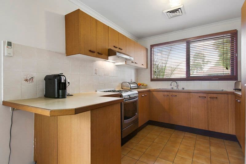 19 Ridder Court, DINGLEY VILLAGE VIC 3172, Dingley Village - Thumbnail 4