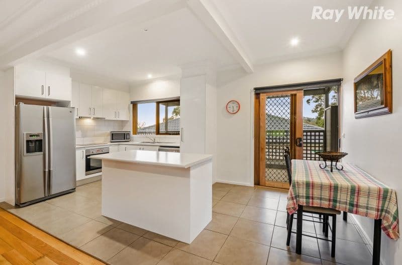 17 McIver Street, Ferntree Gully VIC 3156, Ferntree Gully - Thumbnail 4