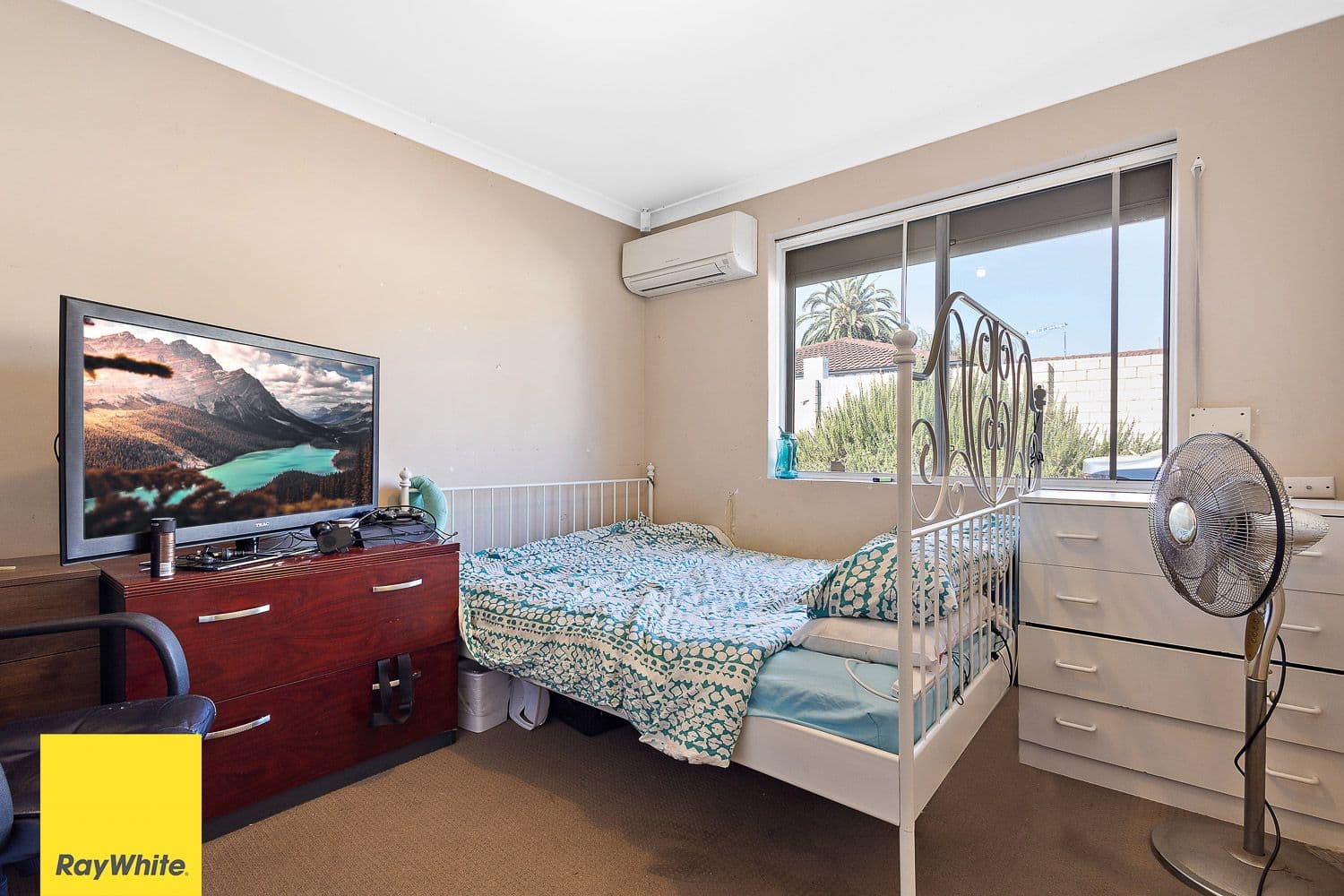 1 Balgonie Avenue, Girrawheen WA 6064, Girrawheen - Thumbnail 8