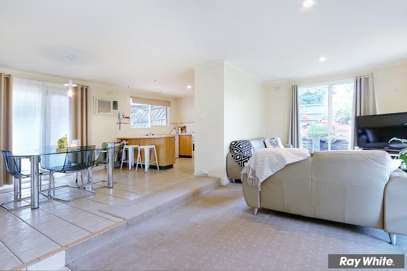 29 Mountain View Road, Mount Eliza VIC 3930, Mount Eliza - Thumbnail 3