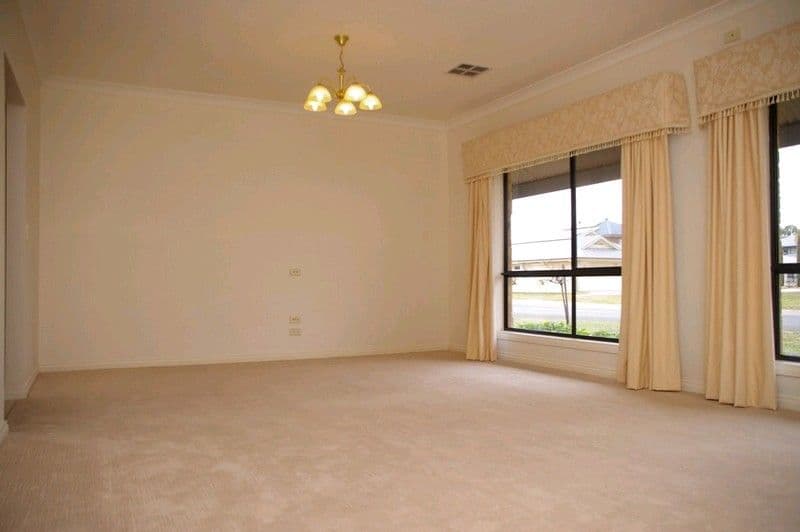62 Meander Avenue, RENMARK SA 5341, Renmark - Thumbnail 5