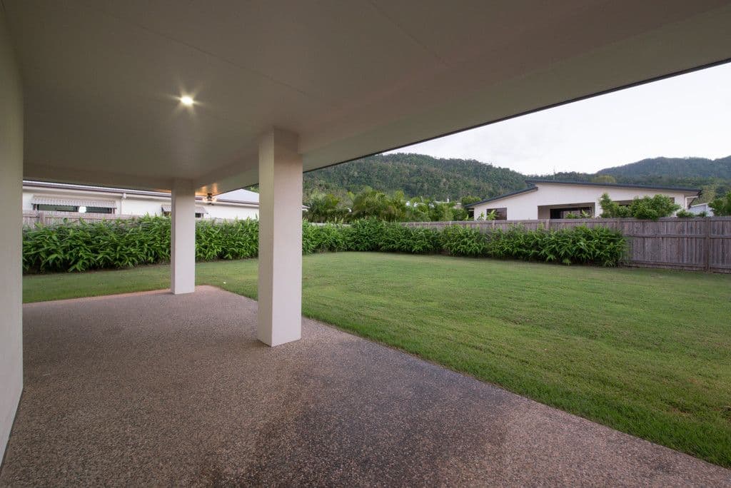 4 Flinders Court, Cannonvale QLD 4802, Cannonvale - Thumbnail 3