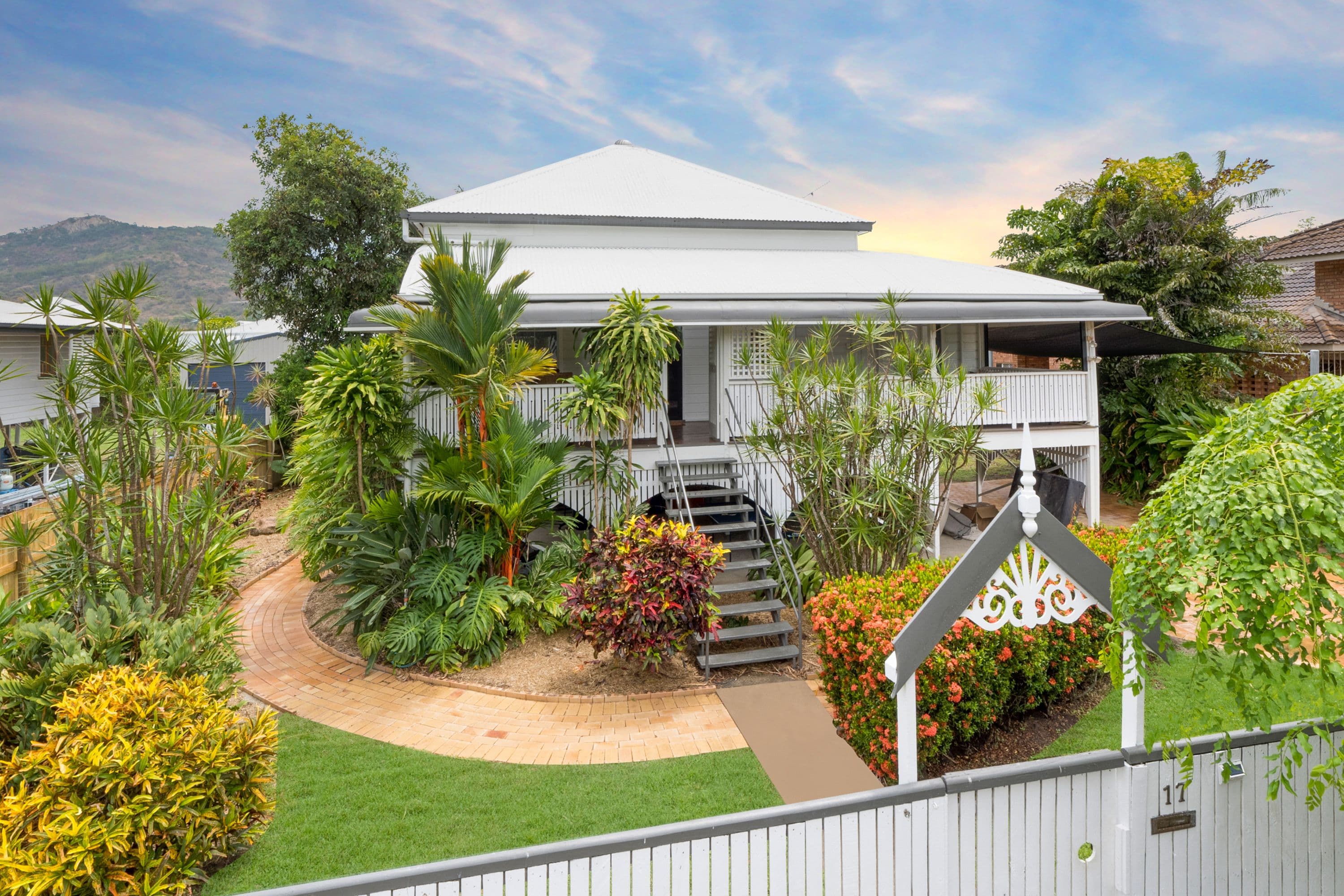 17 Philp Street, Hermit Park QLD 4812, Hermit Park - Image 1