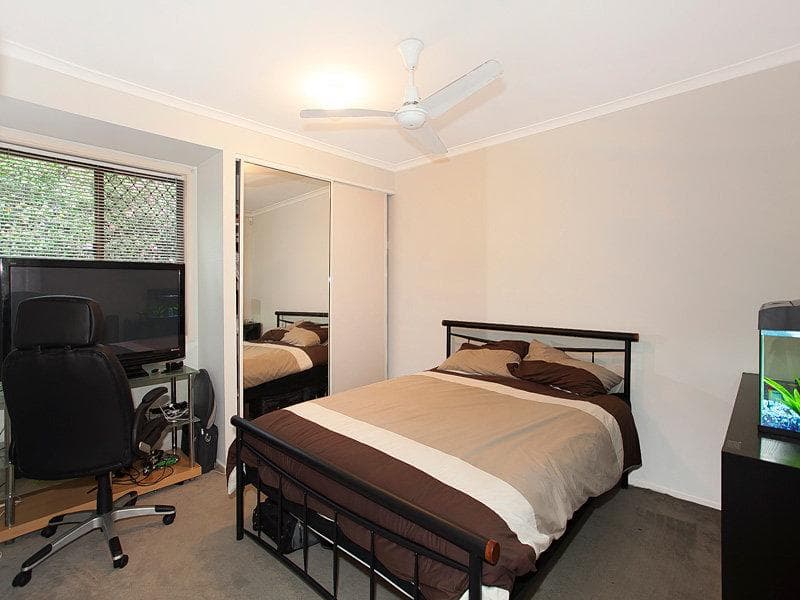 34 Glen Ross Road,  Sinnamon Park, Sinnamon Park - Thumbnail 3