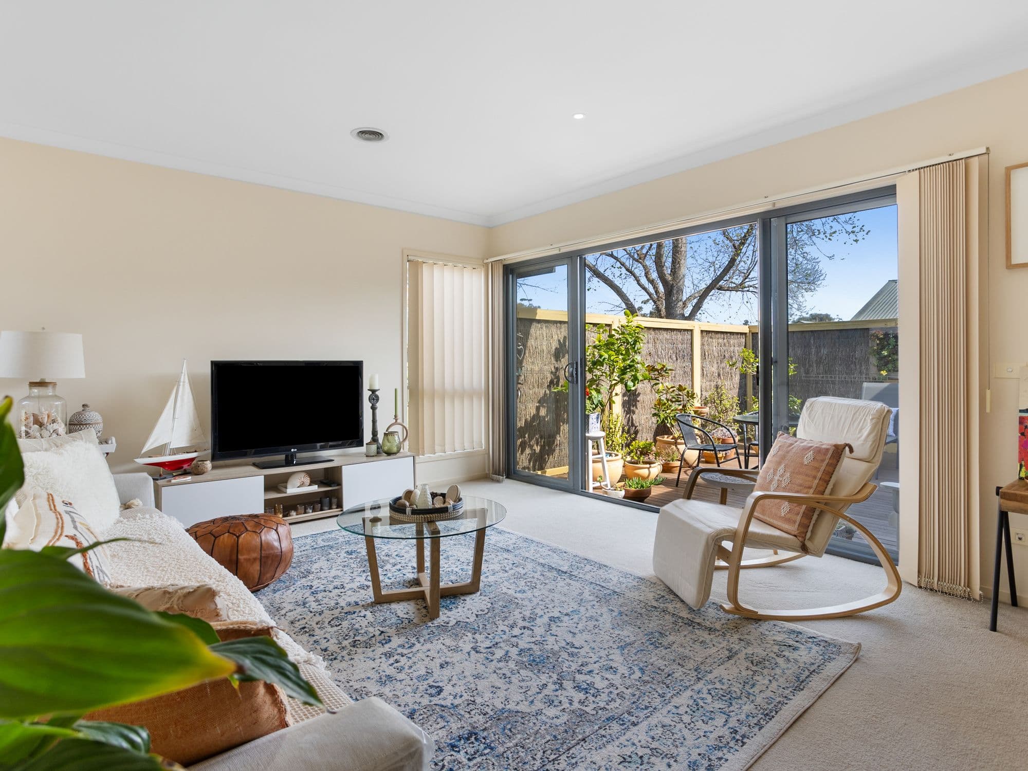 4 Rosemore Road, Rosebud VIC 3939, Rosebud - Thumbnail 3