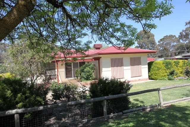 3 Melrose Avenue, CLARE SA 5453, Clare - Image 1