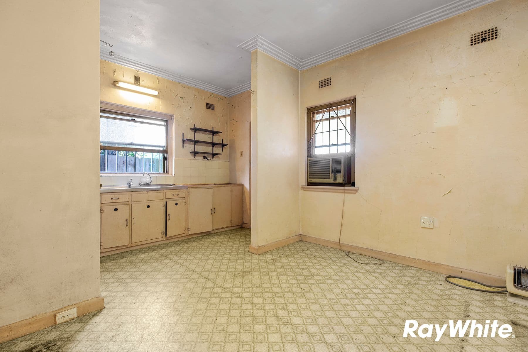 844 Punchbowl Road, Punchbowl NSW 2196, Punchbowl - Thumbnail 2