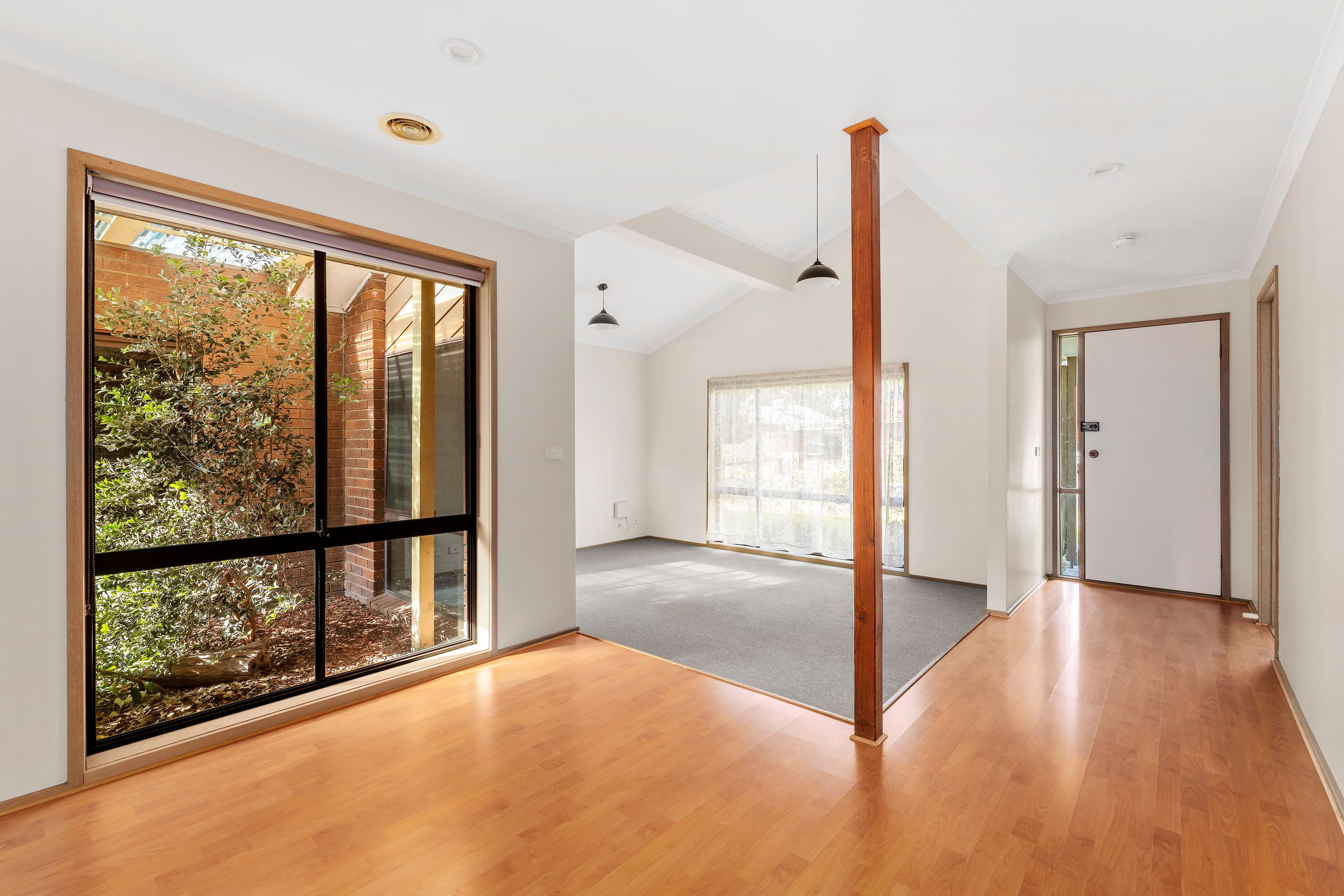 17 Langvale Court, Mill Park VIC 3082, Mill Park - Thumbnail 4