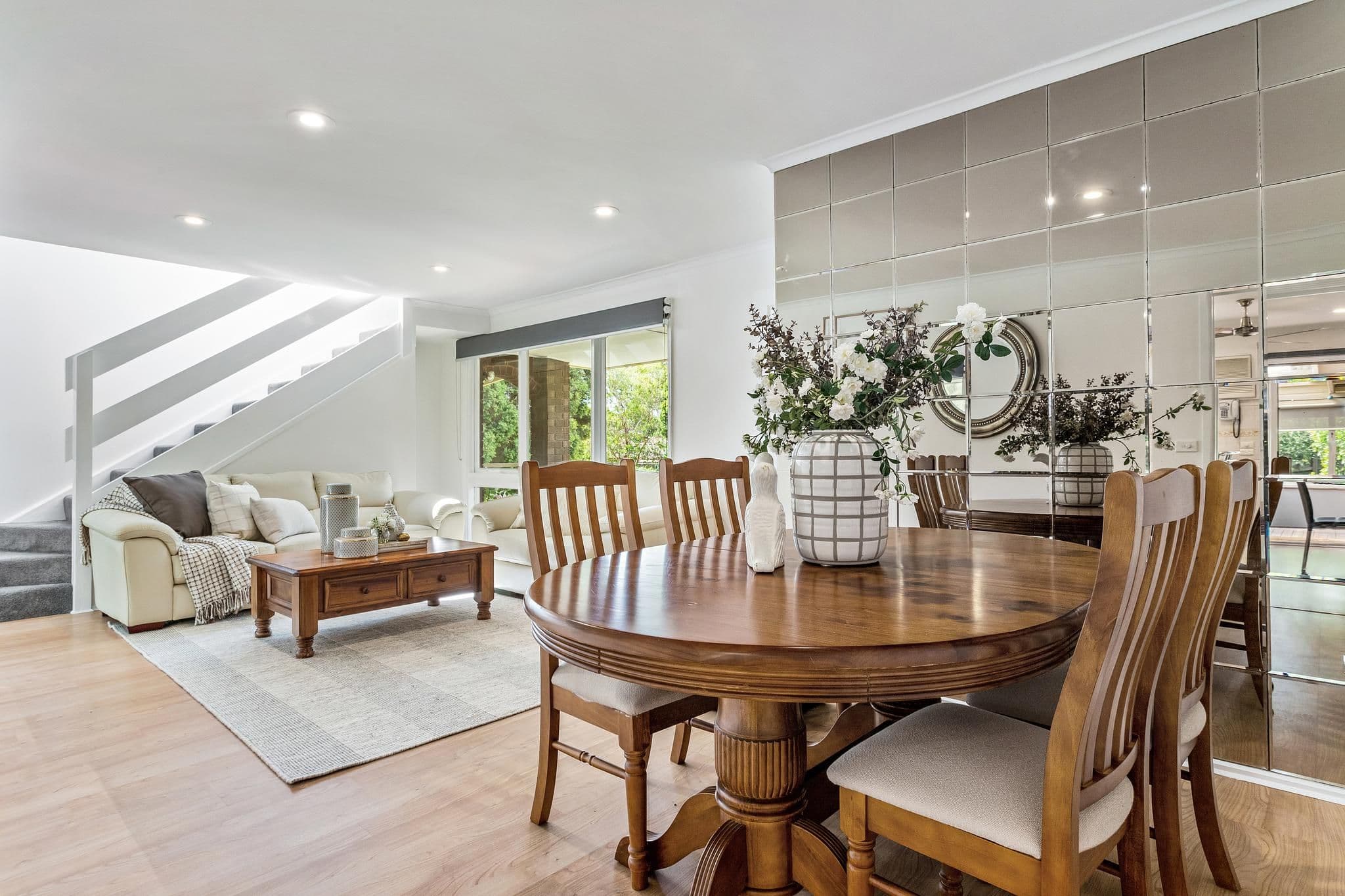32 Batterbee Drive, Mooroolbark VIC 3138, Mooroolbark - Thumbnail 2