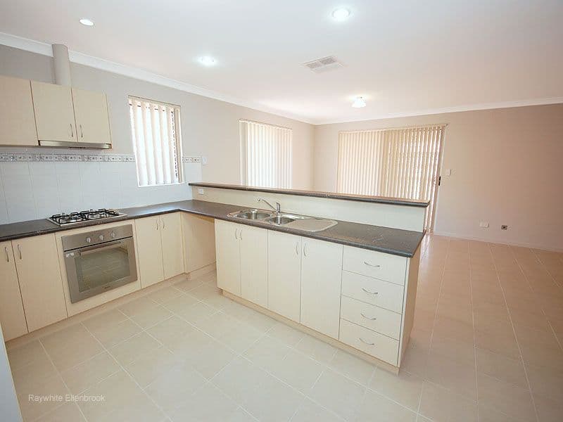 10 Durant Way, ELLENBROOK WA 6069, Ellenbrook - Thumbnail 2