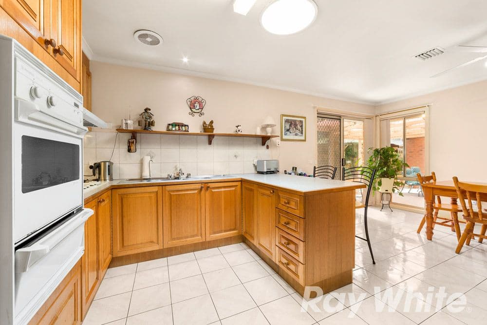 30A Bradley Drive, Mill Park VIC 3082, Mill Park - Thumbnail 2