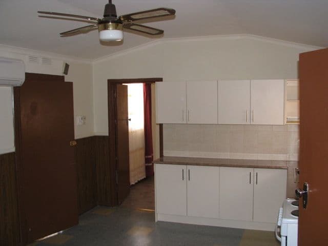 12 Cocksedge Road, BARMERA SA 5345, Barmera - Thumbnail 5