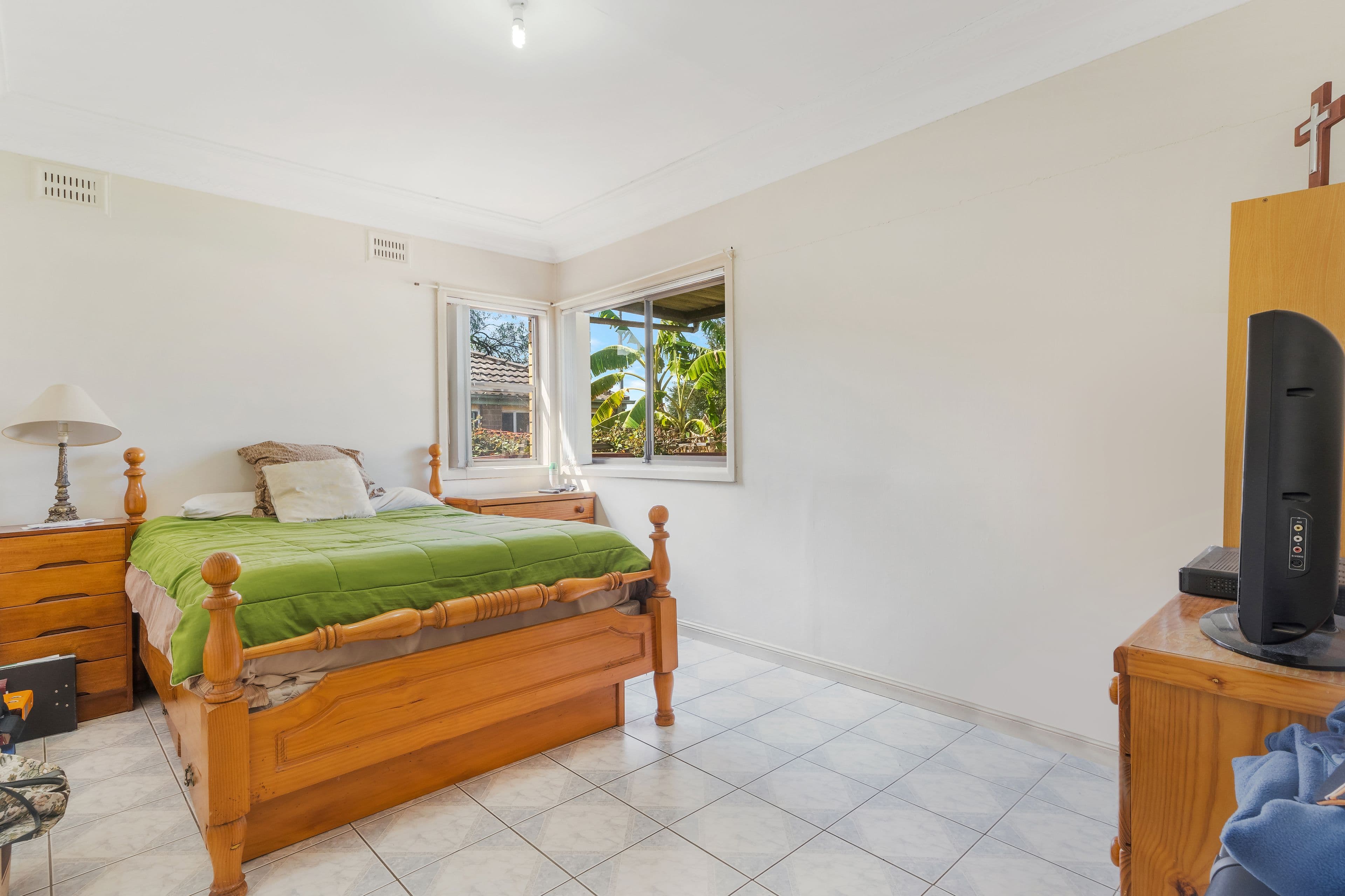 518 Smithfield Road, Prairiewood NSW 2176, Prairiewood - Thumbnail 8