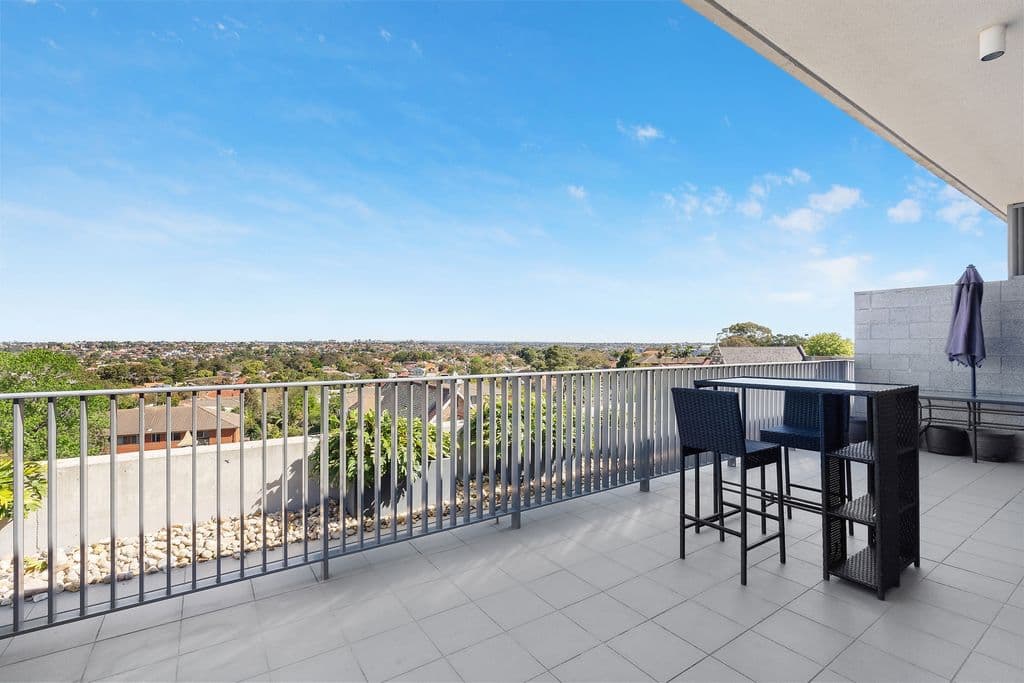 432/801 New Canterbury Road, Dulwich Hill - Image 1