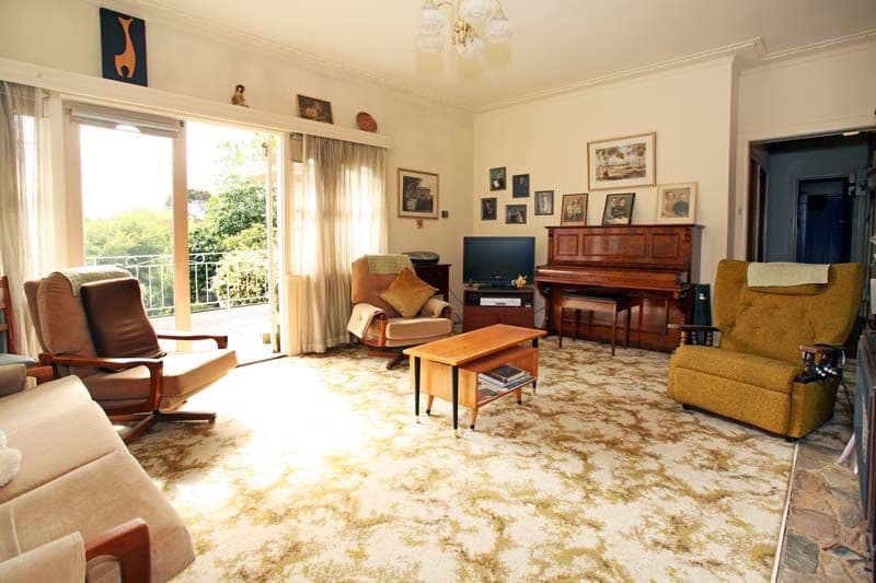 28  Wadham Parade, MOUNT WAVERLEY VIC 3149, Mount Waverley - Thumbnail 3