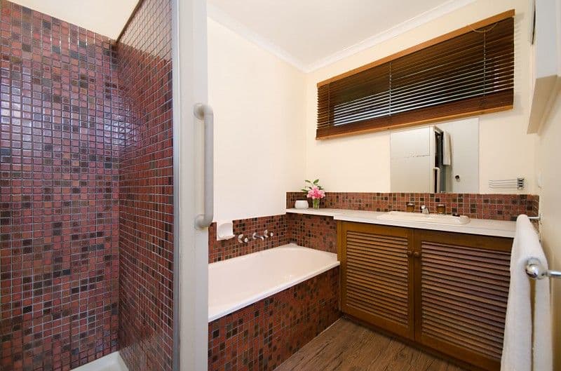 142 Barrabool Road, HIGHTON VIC 3216, Highton - Thumbnail 7