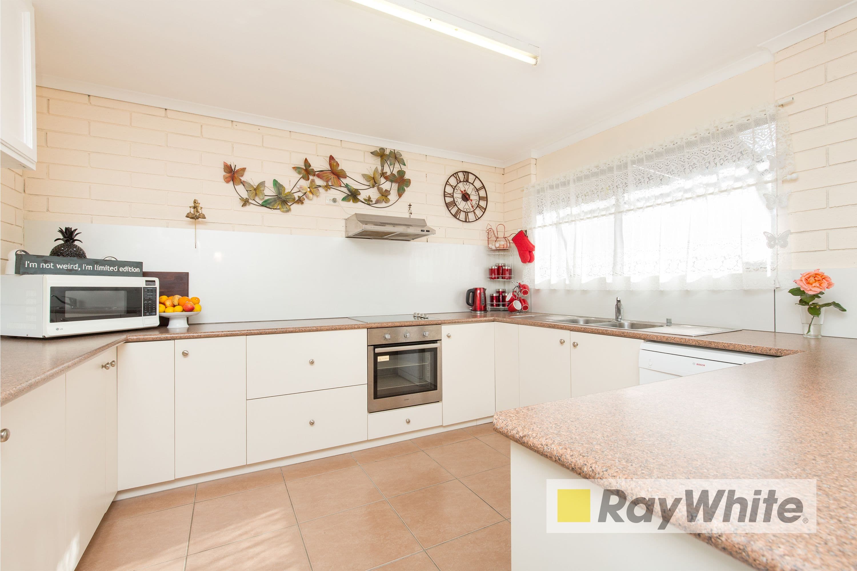 19 Riverview Drive, Dareton - Thumbnail 2