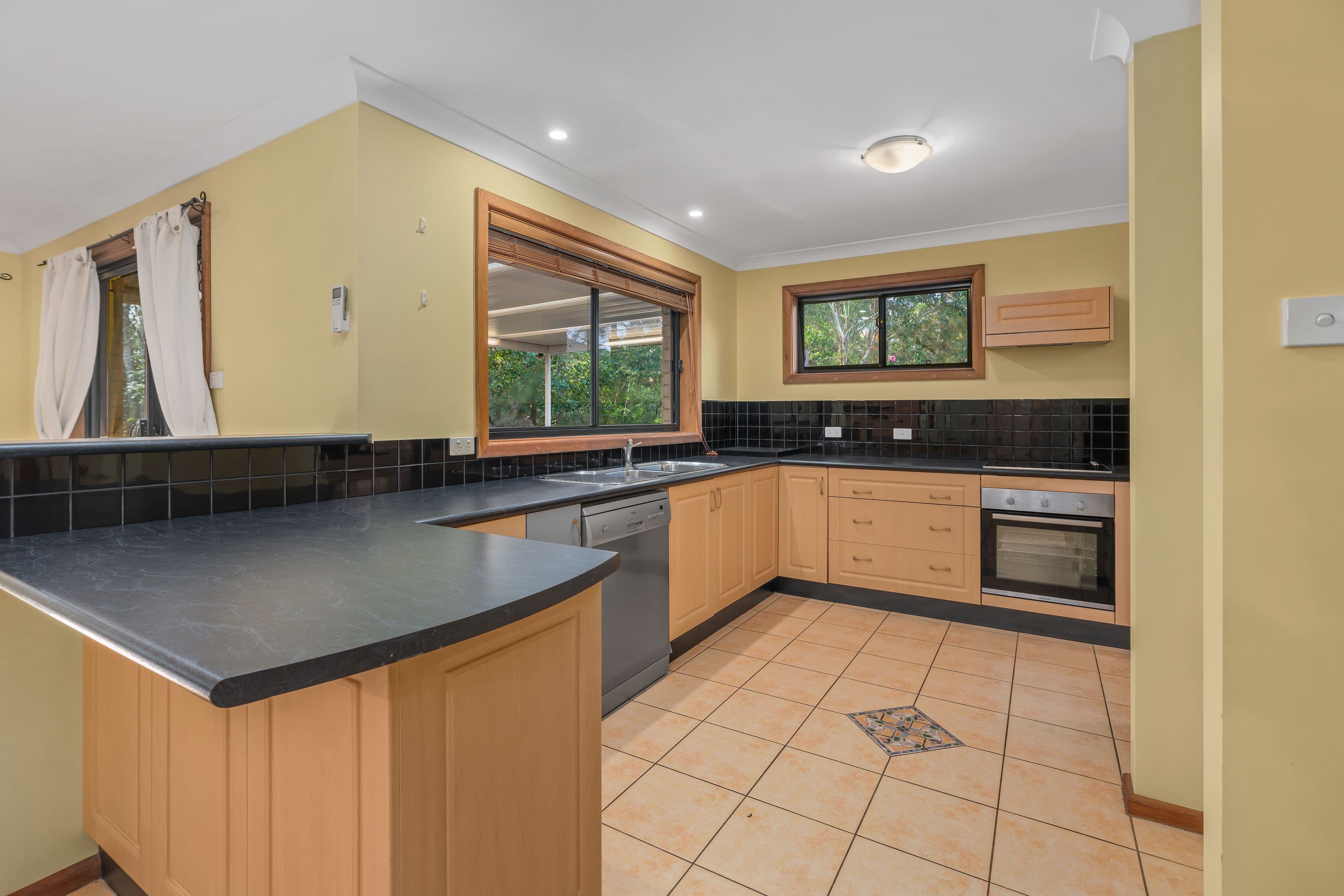 27 Mahogany Place, North Nowra NSW 2541, North Nowra - Thumbnail 7