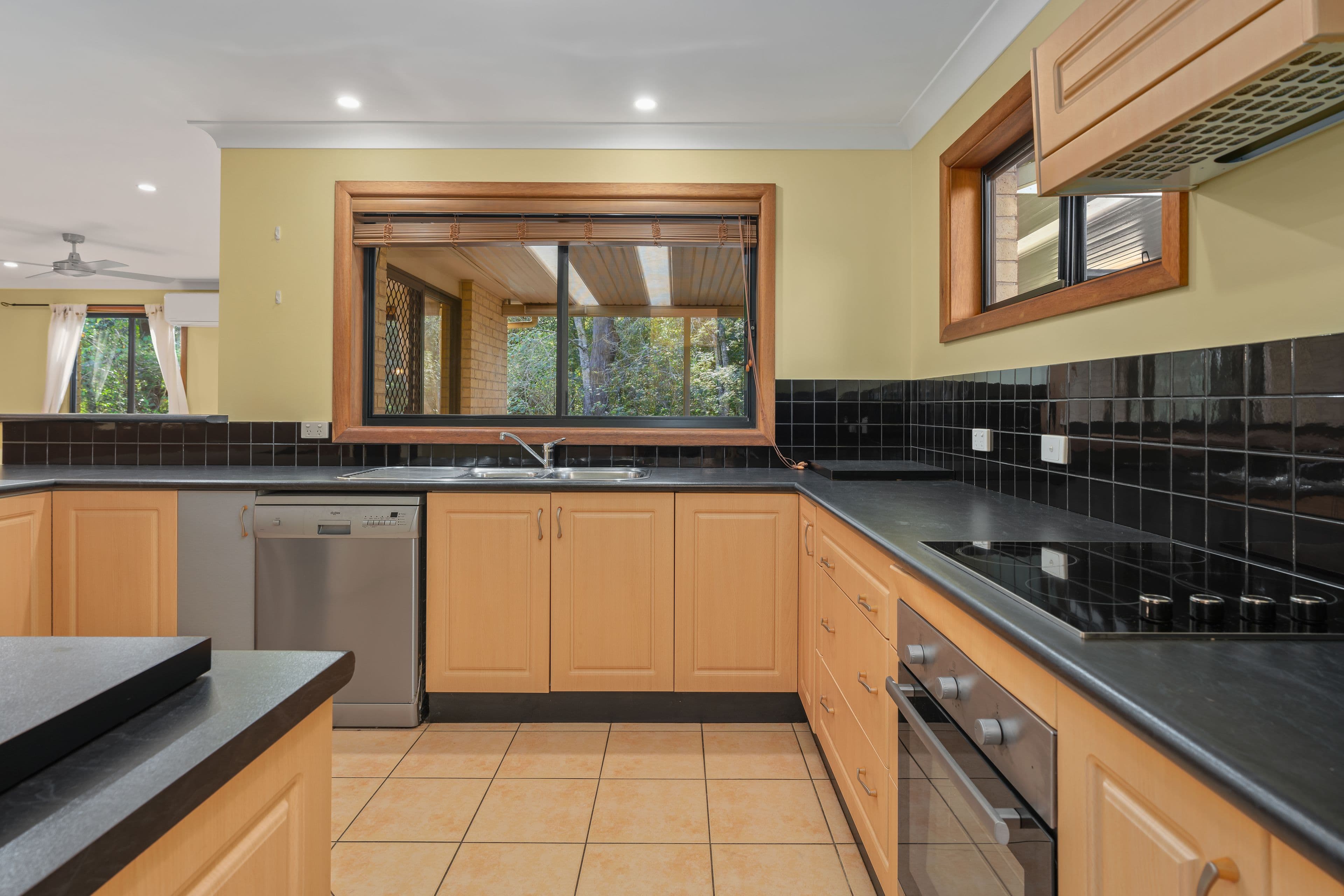 27 Mahogany Place, North Nowra NSW 2541, North Nowra - Thumbnail 8