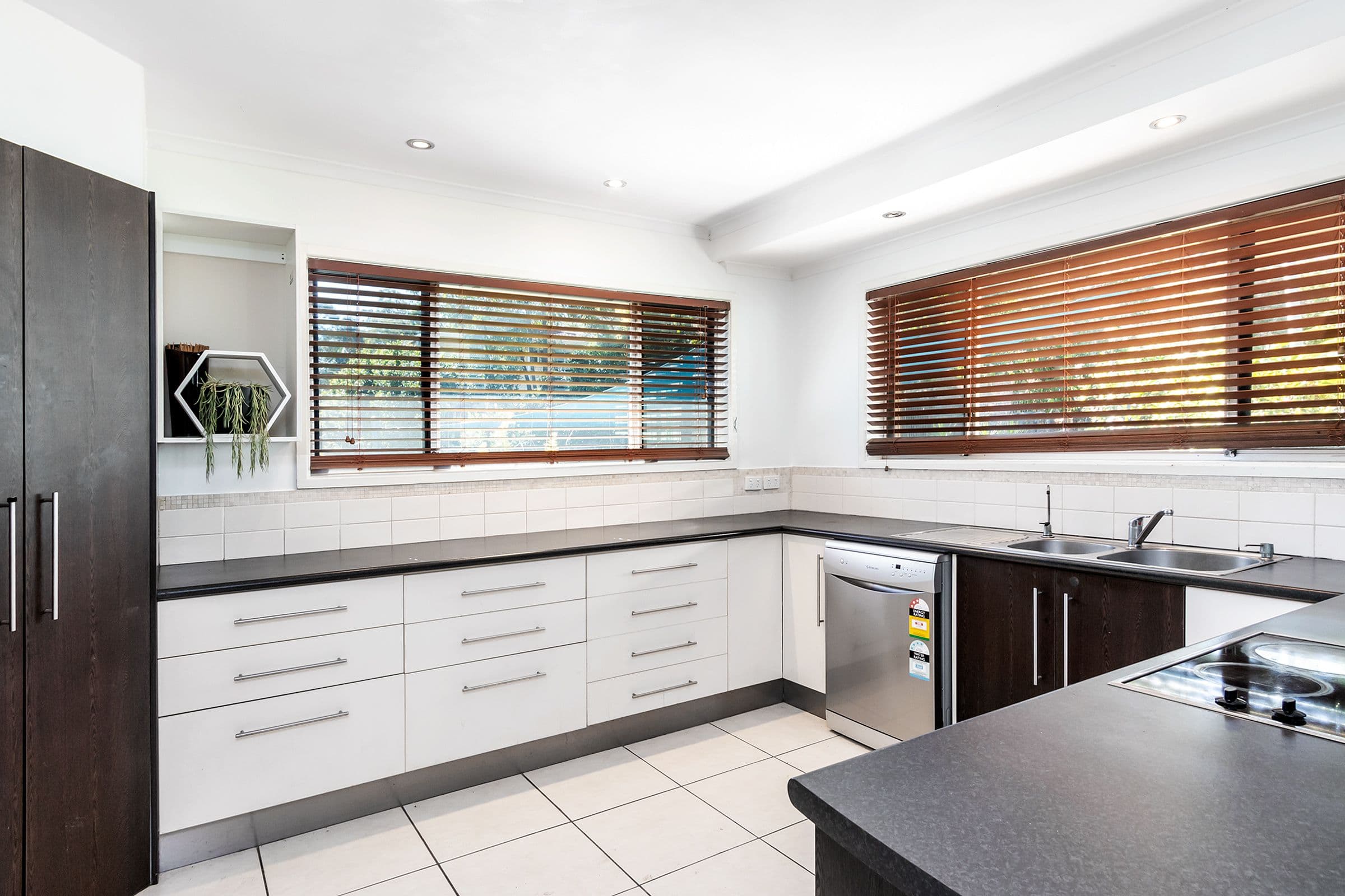 1 Edgeware Drive, Rochedale South QLD 4123, Rochedale South - Thumbnail 6