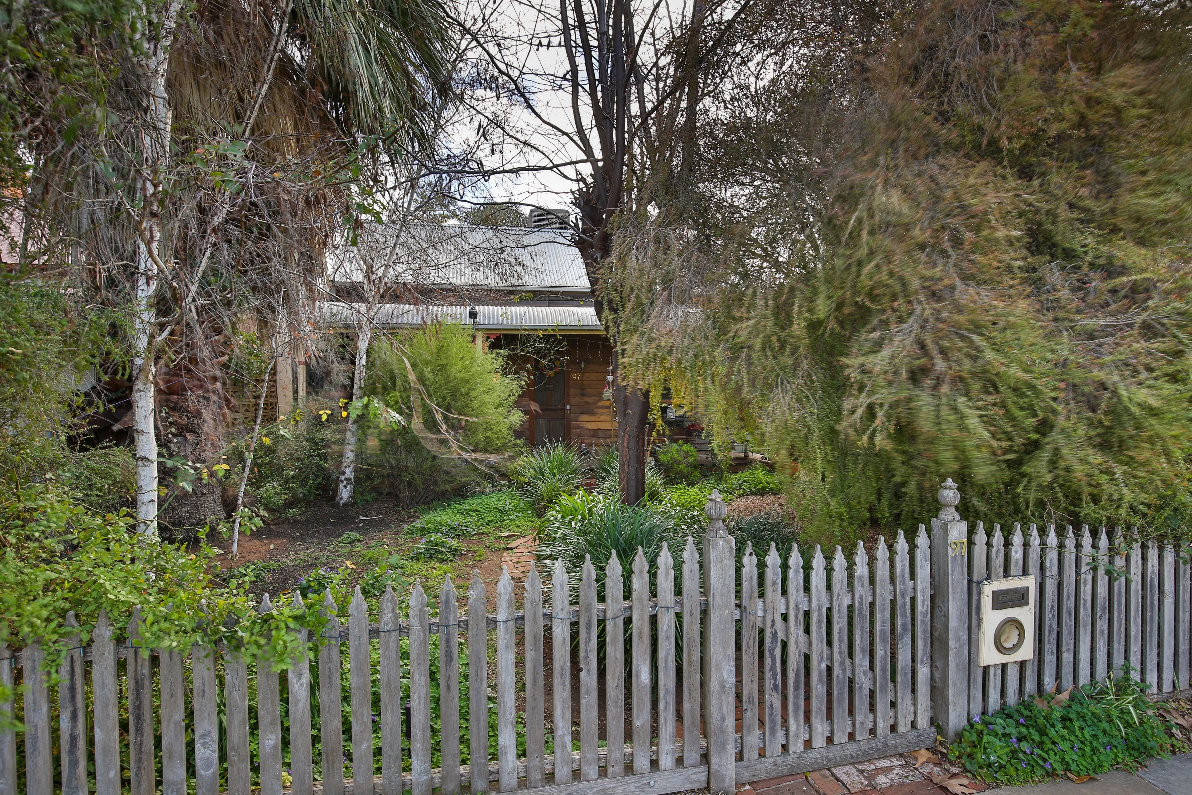 97 Lemon Avenue, Mildura VIC 3500, Mildura - Thumbnail 2