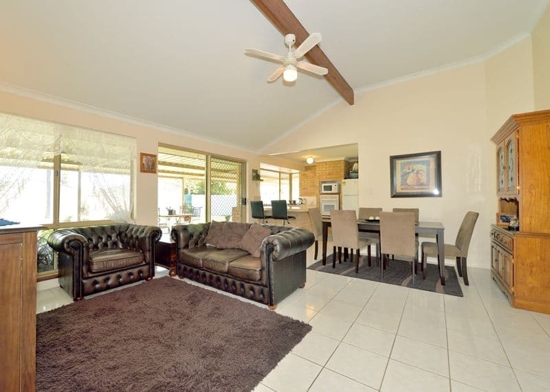53 Jubilee Drive, WAIKIKI WA 6169, Waikiki - Thumbnail 2