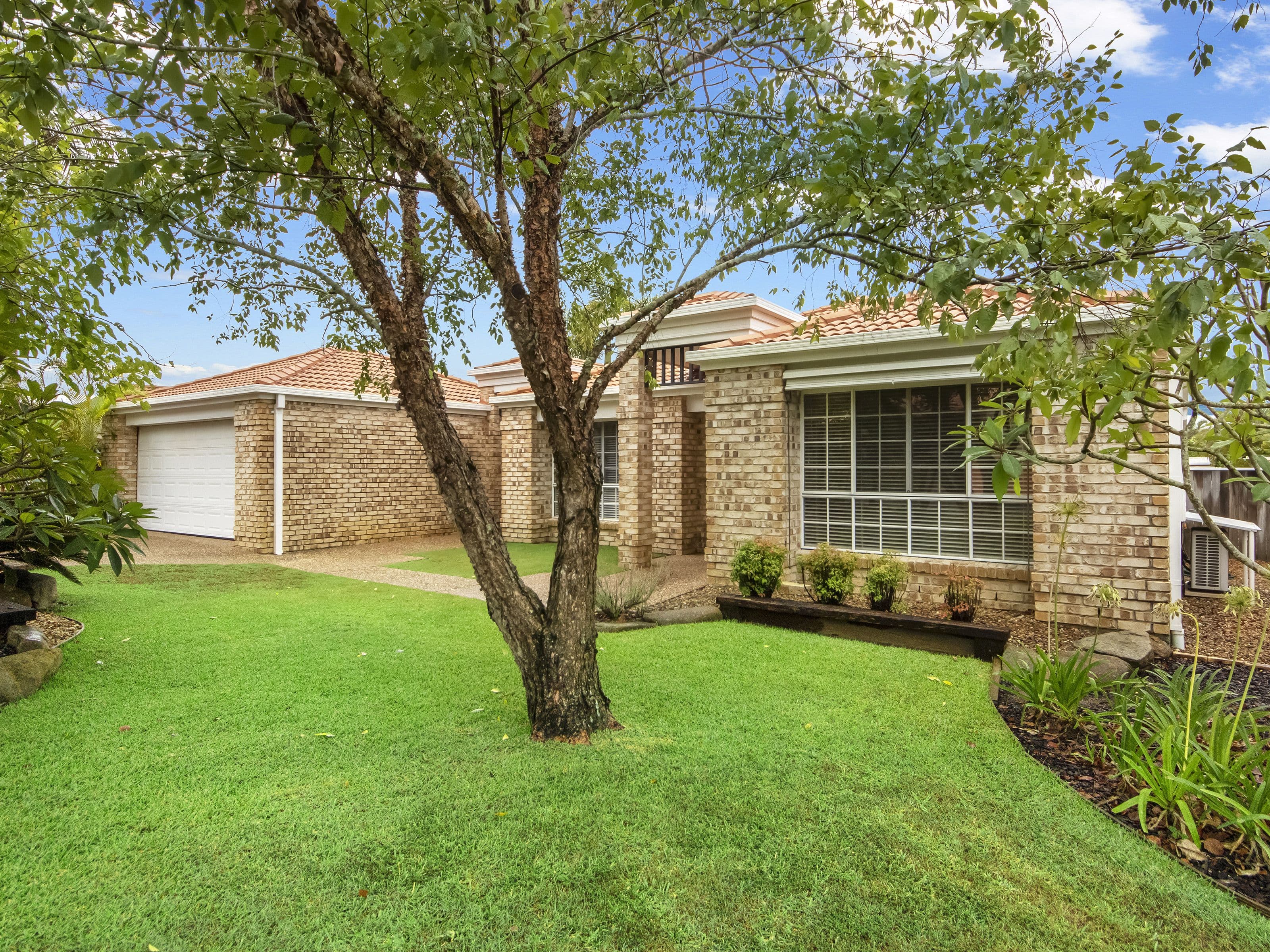 16 Urangan Court, Helensvale QLD 4212, Helensvale - Image 1