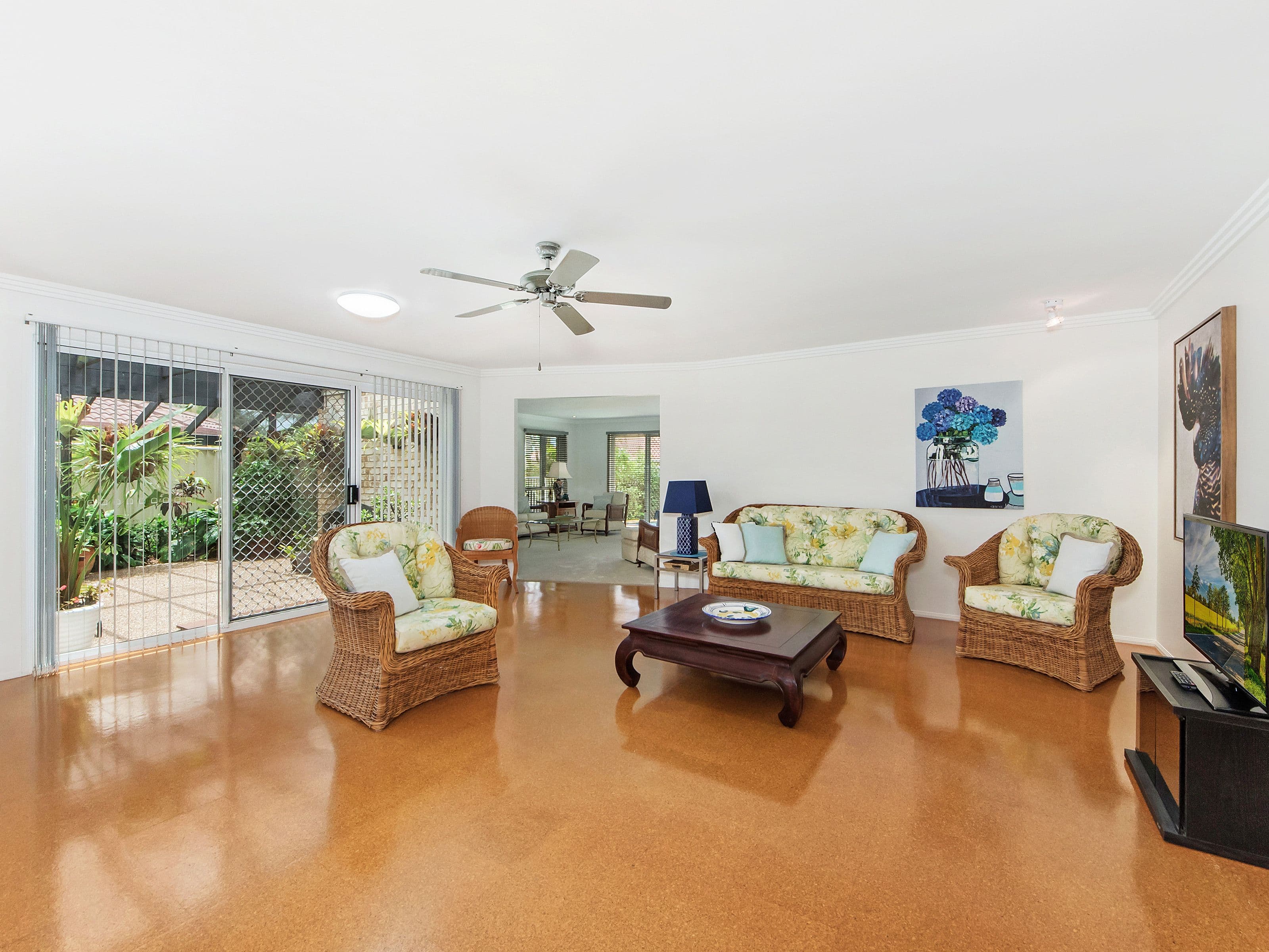 16 Urangan Court, Helensvale QLD 4212, Helensvale - Thumbnail 6