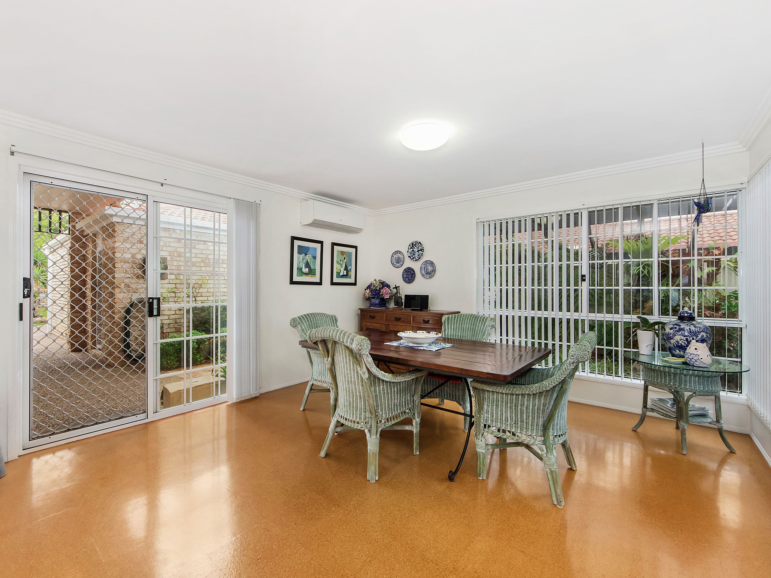 16 Urangan Court, Helensvale QLD 4212, Helensvale - Thumbnail 8