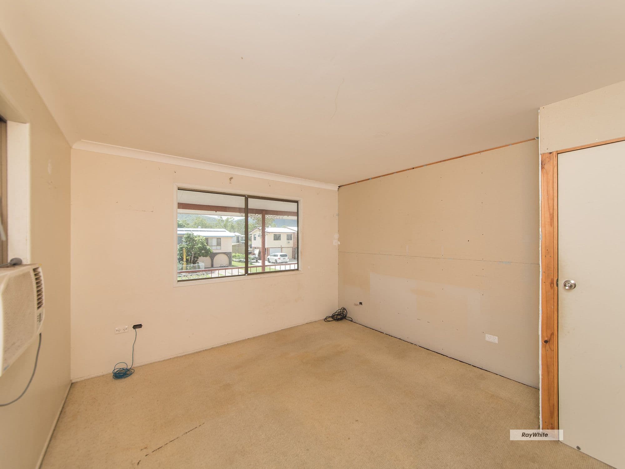 17 Atherton Street, Norman Gardens QLD 4701, Norman Gardens - Thumbnail 5