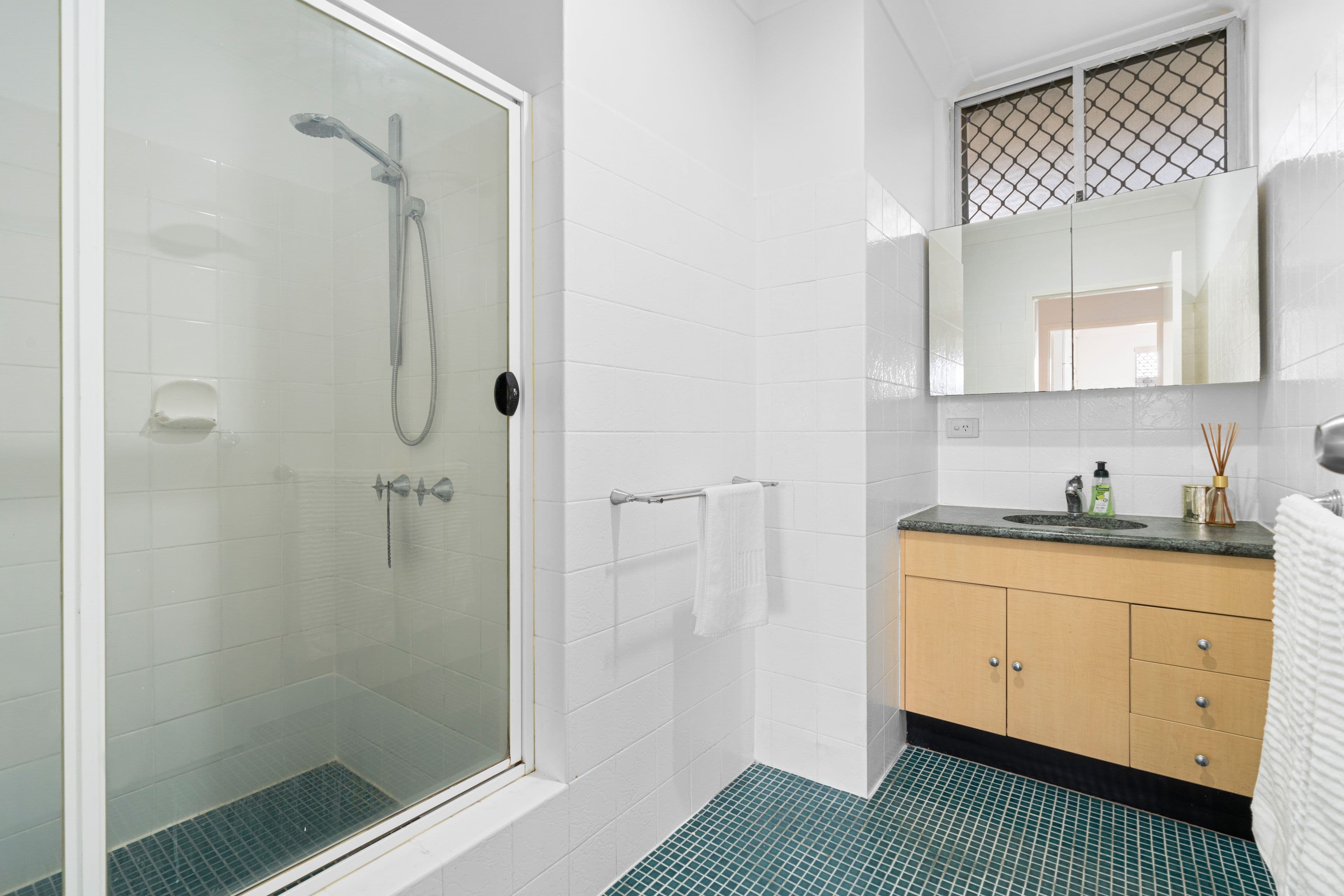30 London Road, Clayfield QLD 4011, Clayfield - Thumbnail 8