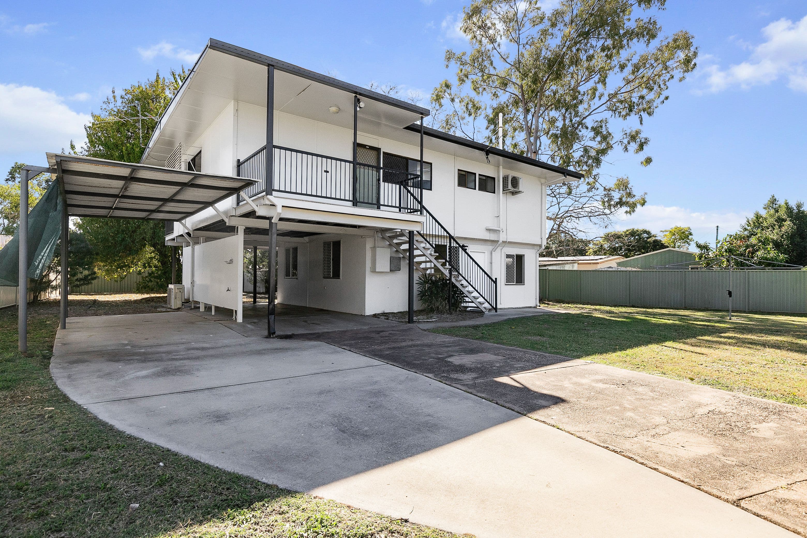 3 Gibson Grove, Emerald QLD 4720, Emerald - Image 1