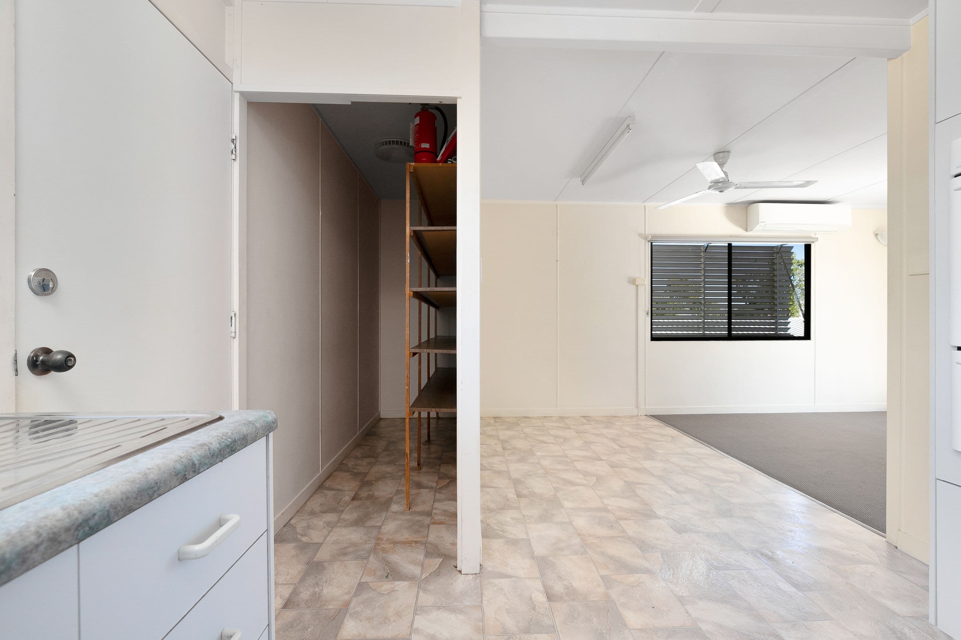 3 Gibson Grove, Emerald QLD 4720, Emerald - Thumbnail 8