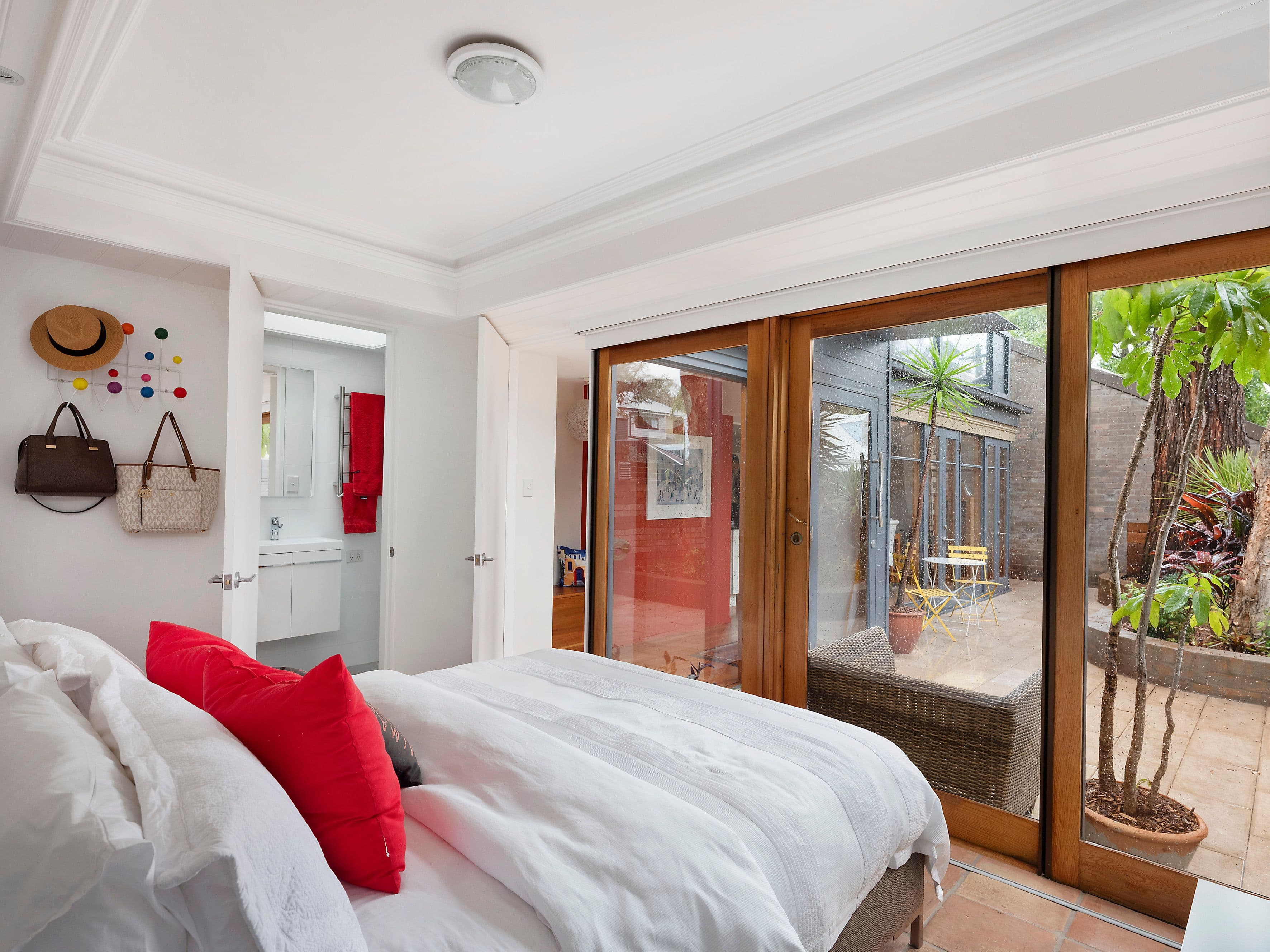 2 Creek Street, Balmain - Thumbnail 8
