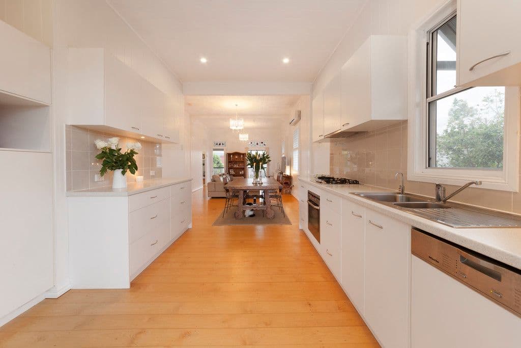 18 Primrose Terrace, Red Hill QLD 4059, Red Hill - Thumbnail 4