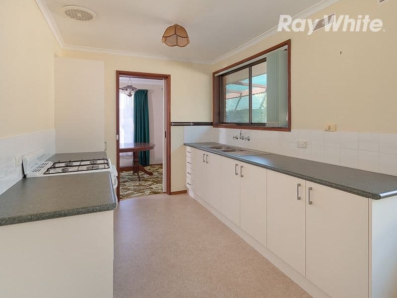 3 Nicole Crescent, WODONGA VIC 3690, Wodonga - Thumbnail 2
