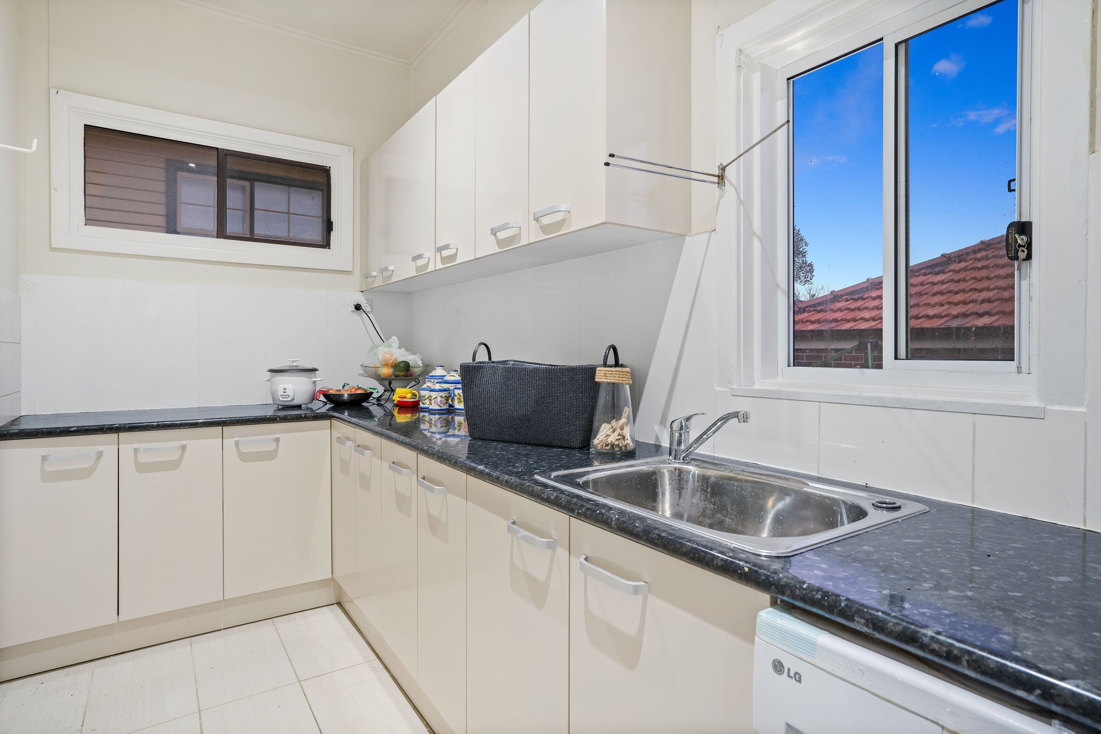 192 Hawdon Street, Heidelberg VIC 3084, Heidelberg - Thumbnail 3